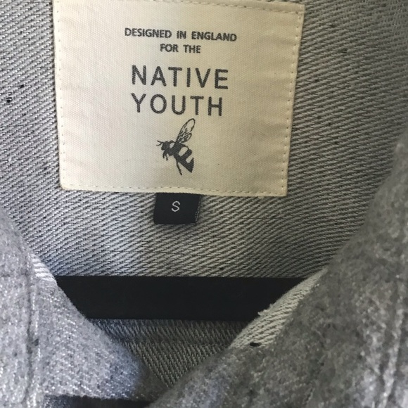 Top - Picture 3 of 6